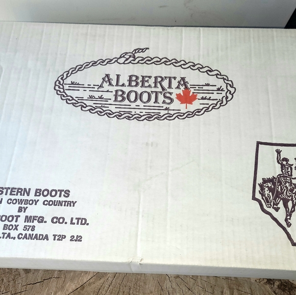 New Leather Western Boots - Picture 2 of 4